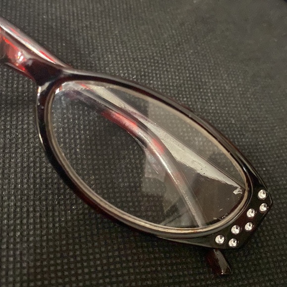 Translucent brown with rhinestones readers +2.5 - Picture 7 of 8